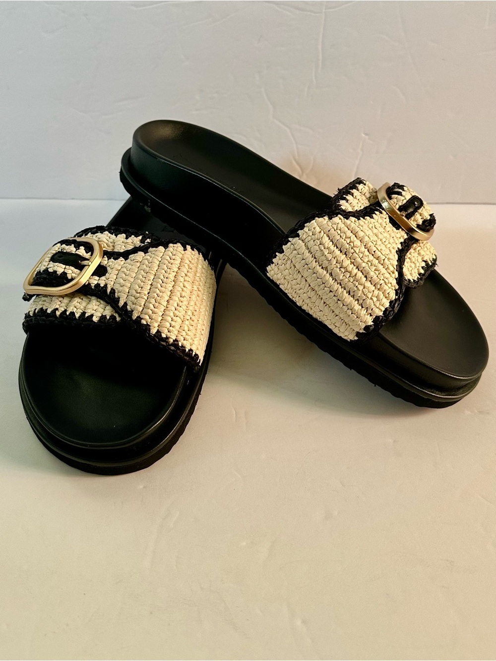 Steve Madden Black and Cream Woven Buckle Slide Sandals